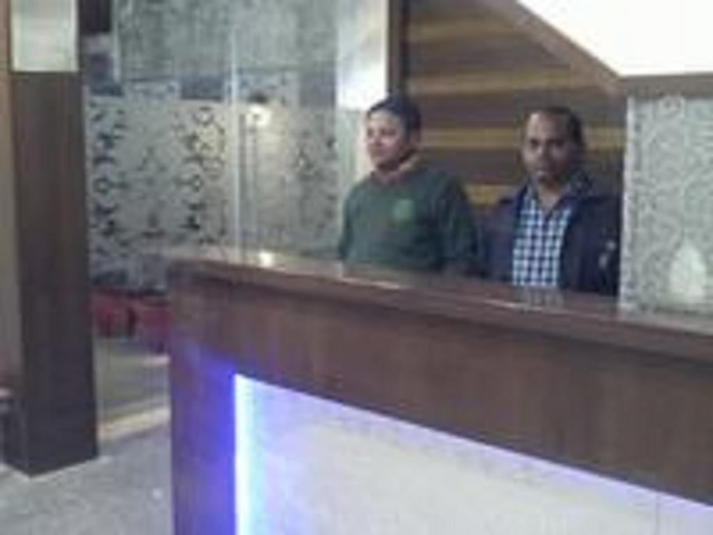 Abhiraj Guest House Mathura Exteriör bild